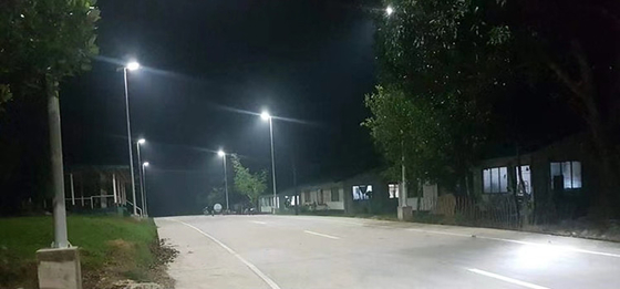 High Lumen 4200 lm 40 Watt Led Solar Street Light Aluminum Alloy